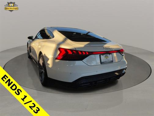 2022 Audi e-tron GT Premium Plus