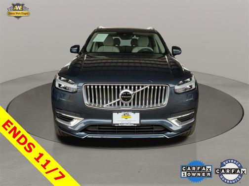 2022 Volvo XC90 Recharge Plug-In Hybrid T8 Inscription 6 Passenger