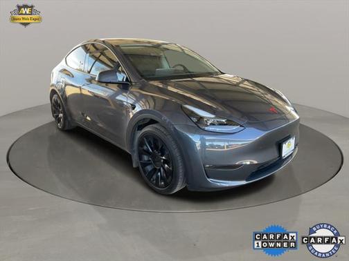 2023 Tesla Model Y Long Range Dual Motor All-Wheel Drive