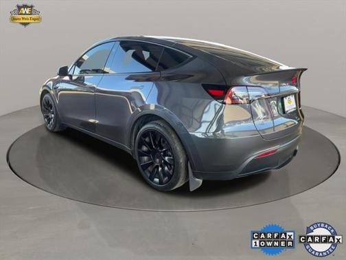2023 Tesla Model Y Long Range Dual Motor All-Wheel Drive