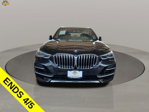 Black Sapphire Metallic 2023 BMW X5 sDrive40i