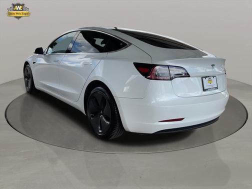2019 Tesla Model 3 Standard Range Plus
