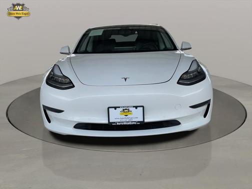 2019 Tesla Model 3 Standard Range Plus