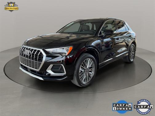 2022 Audi Q3 40 Premium