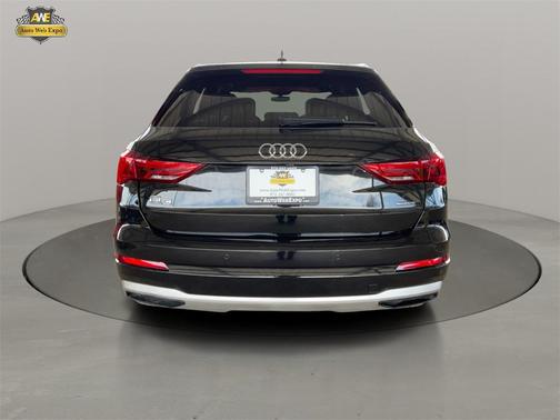 2022 Audi Q3 40 Premium