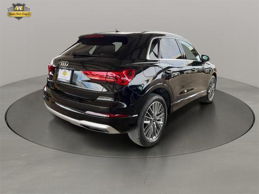 2022 Audi Q3 40 Premium