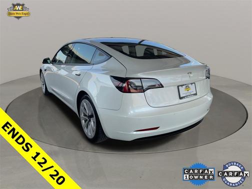 2021 Tesla Model 3 Standard Range Plus