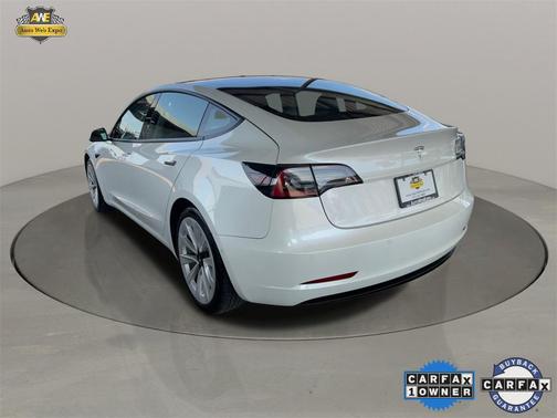 2021 Tesla Model 3 Standard Range Plus