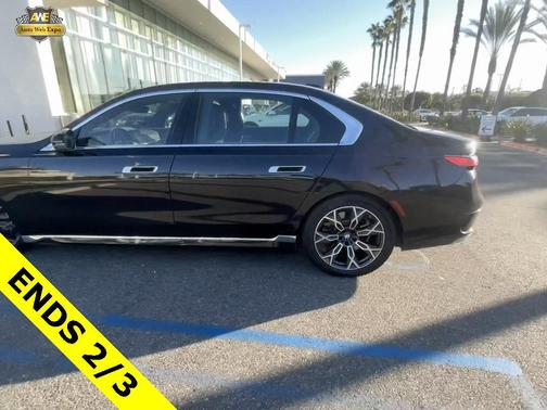 2024 BMW i7 eDrive50