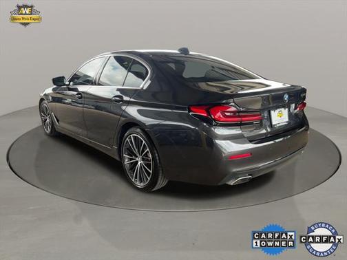 2022 BMW 530 i