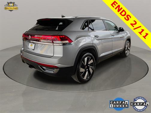 2024 Volkswagen Atlas Cross Sport 2.0T SE w/Technology