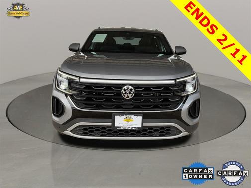 2024 Volkswagen Atlas Cross Sport 2.0T SE w/Technology