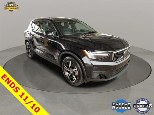 2024 Volvo XC40 B5 Core Bright Theme