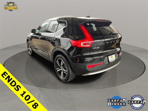 2024 Volvo XC40 B5 Core Bright Theme