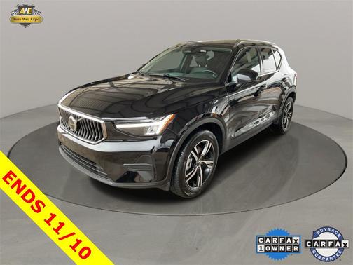 2024 Volvo XC40 B5 Core Bright Theme