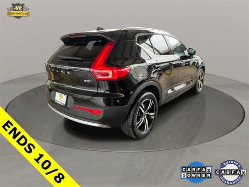 2024 Volvo XC40 B5 Core Bright Theme