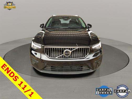 2024 Volvo XC40 B5 Core Bright Theme