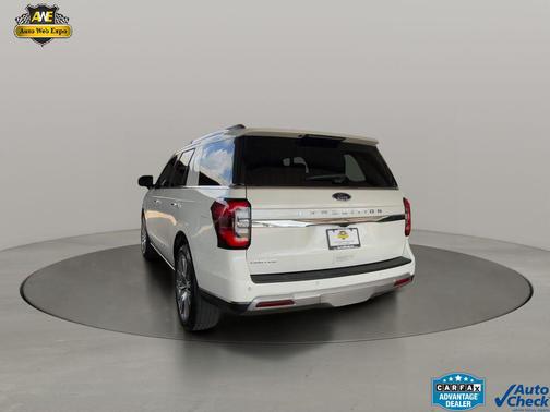 Star White Metallic Tri-Coat 2024 Ford Expedition Limited
