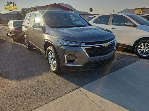 2023 Chevrolet Traverse LS