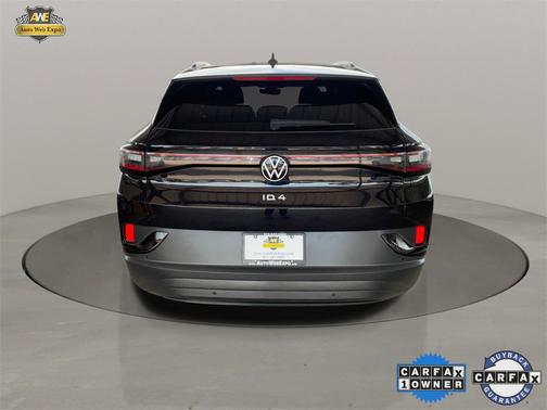 2023 Volkswagen ID.4 Pro