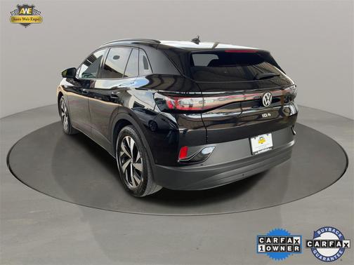 2023 Volkswagen ID.4 Pro