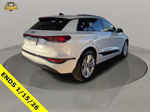 2025 Audi Q6 e-tron Premium