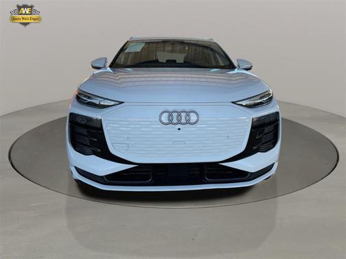 2025 Audi Q6 e-tron Premium