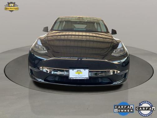 2024 Tesla Model Y Long Range Dual Motor All-Wheel Drive