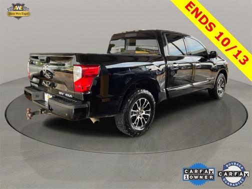 2021 Nissan Titan SV