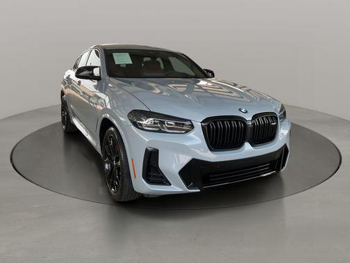 Brooklyn Gray Metallic 2024 BMW X4 M40i