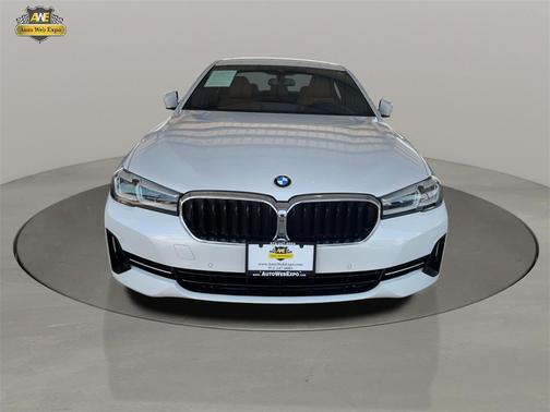 2021 BMW 530 530i