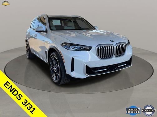 Mineral White Metallic 2025 BMW X5 xDrive40i
