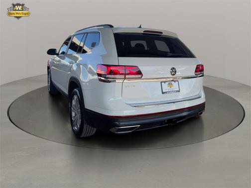 2023 Volkswagen Atlas 3.6L SE w/Technology