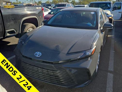 2025 Toyota Camry LE