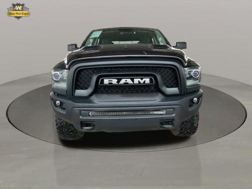 2019 RAM 1500 SLT