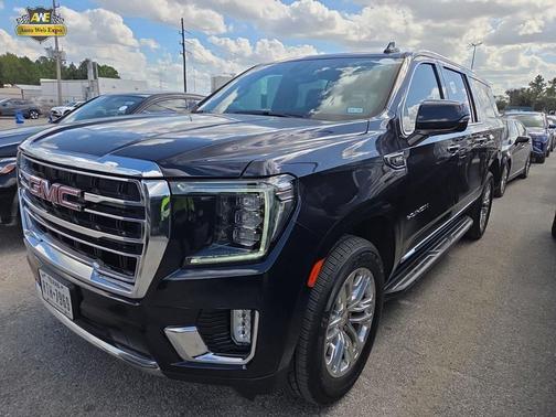 2022 GMC Yukon XL SLT