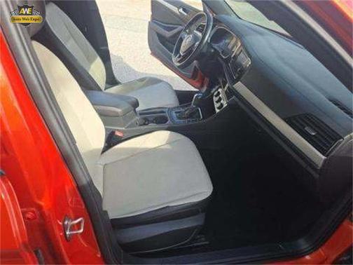 2019 Volkswagen Jetta 1.4T R-Line