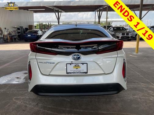2017 Toyota Prius Prime Plus