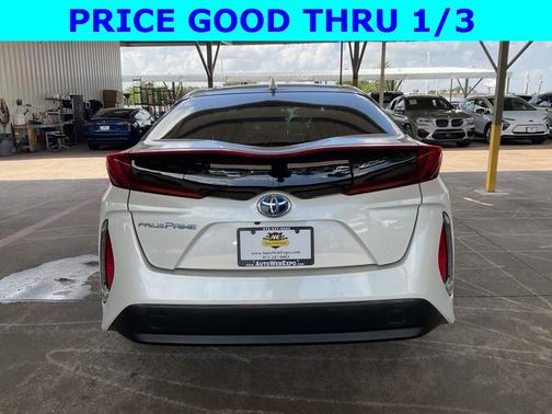 2017 Toyota Prius Prime Plus