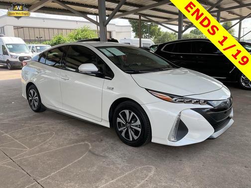 2017 Toyota Prius Prime Plus