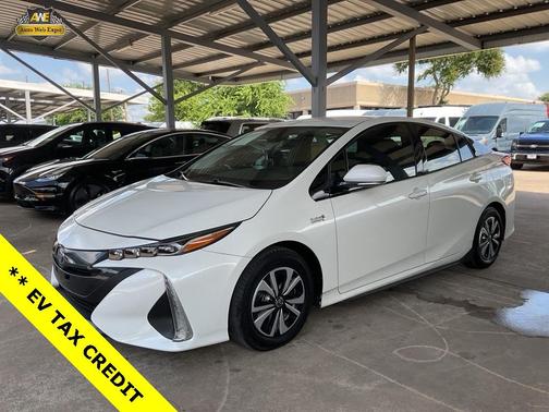 2017 Toyota Prius Prime Plus
