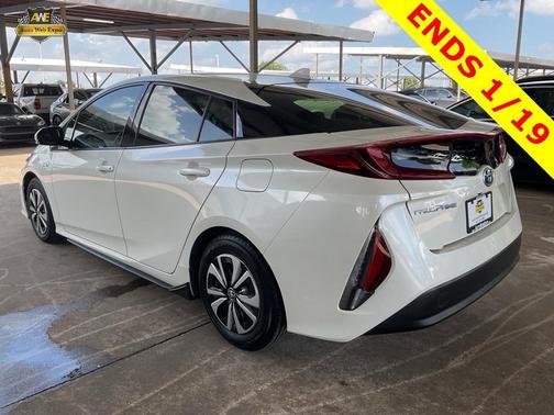 2017 Toyota Prius Prime Plus