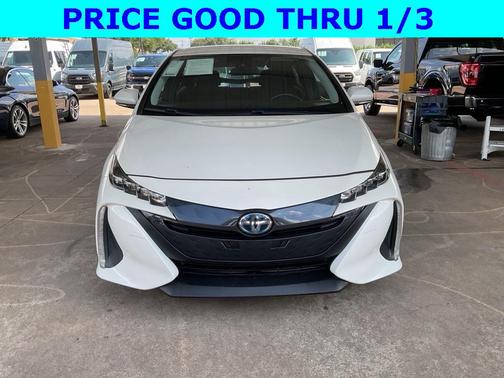 2017 Toyota Prius Prime Plus
