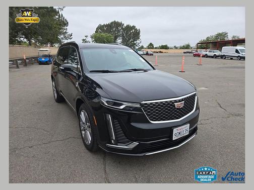 Stellar Black Metallic 2023 Cadillac XT6 Premium Luxury FWD