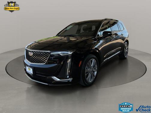 Stellar Black Metallic 2023 Cadillac XT6 Premium Luxury FWD