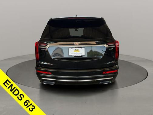 Stellar Black Metallic 2023 Cadillac XT6 Premium Luxury FWD