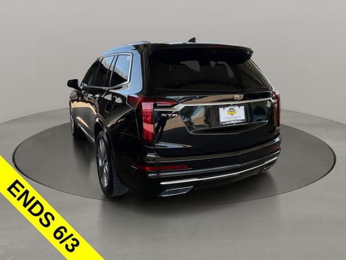 Stellar Black Metallic 2023 Cadillac XT6 Premium Luxury FWD