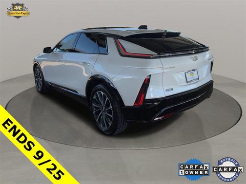 2024 Cadillac LYRIQ V