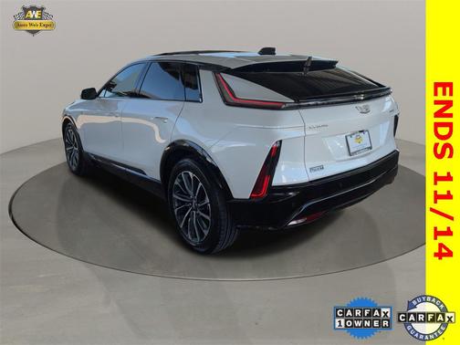 2024 Cadillac LYRIQ V