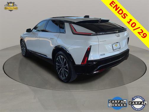 2024 Cadillac LYRIQ V